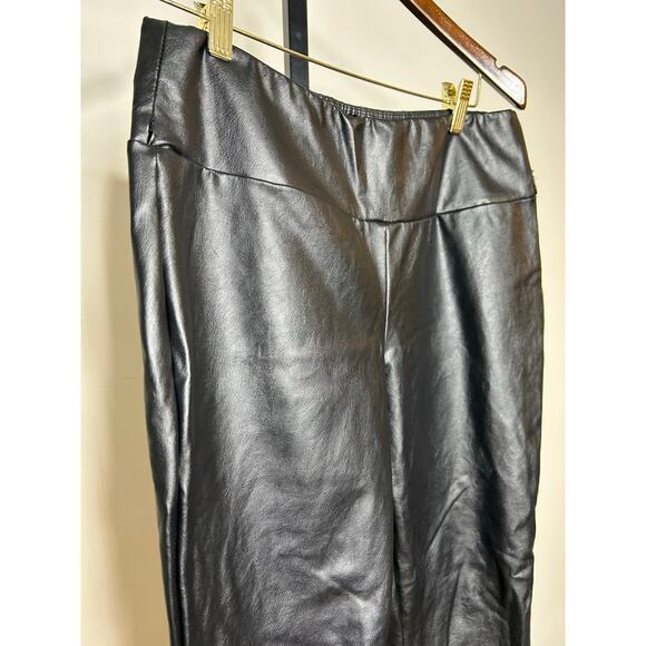 Kendall & Kylie Faux Leather Pants- Size Large - Picture 4 of 4